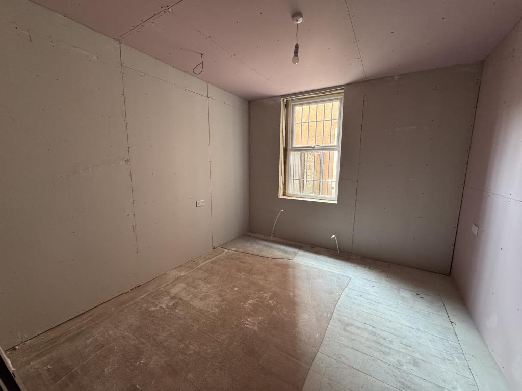 Lot: 39 - GROUND FLOOR SHOP AND FLAT FOR COMPLETION - Proposed bedroom
